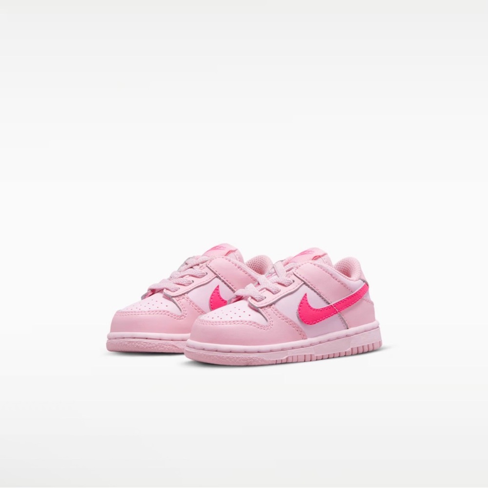 Toddler Nike Dunk Low  Pink and Hot Pink Sneakers 8C Toddler